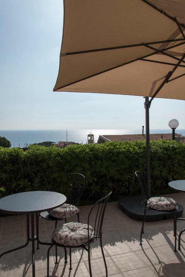 L'Oasi Di Giorgia Bed & Breakfast Cittadella del Capo Exterior foto